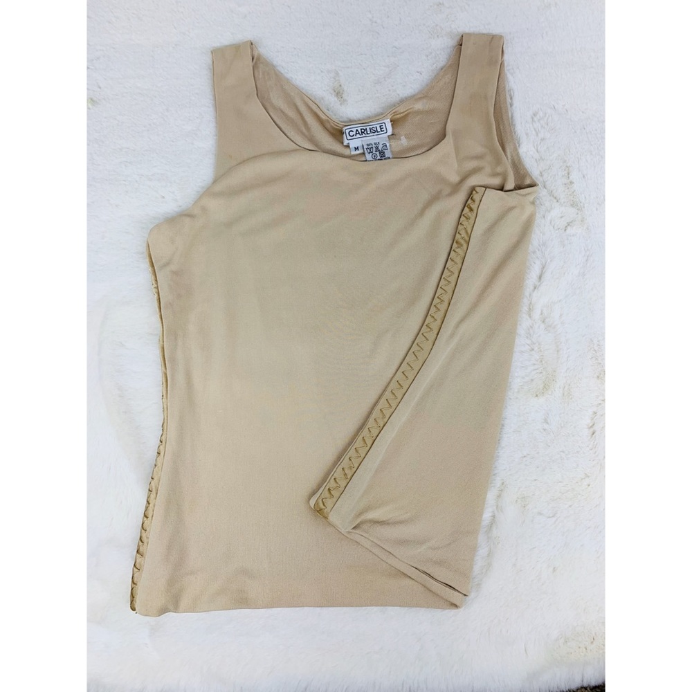 Carlisle Collection New York Cream sleeveless top